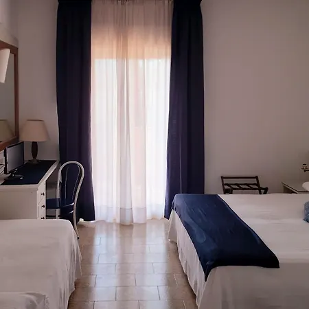 Andromaco Palace Ξενοδοχείο 3*
